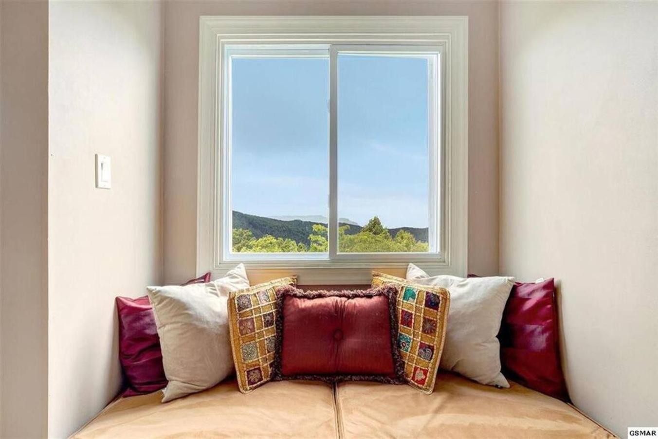 Breathtaking Sunsets, Views, Pool, Heaven Awaits! Villa Gatlinburg Exterior photo